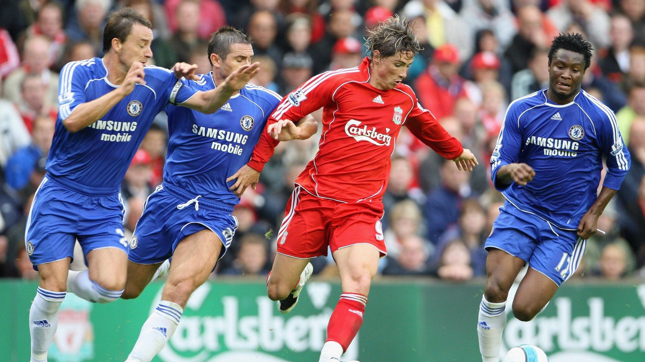 拉美球员在比赛中亮相，技惊四座引起关注，拉美足球赛事