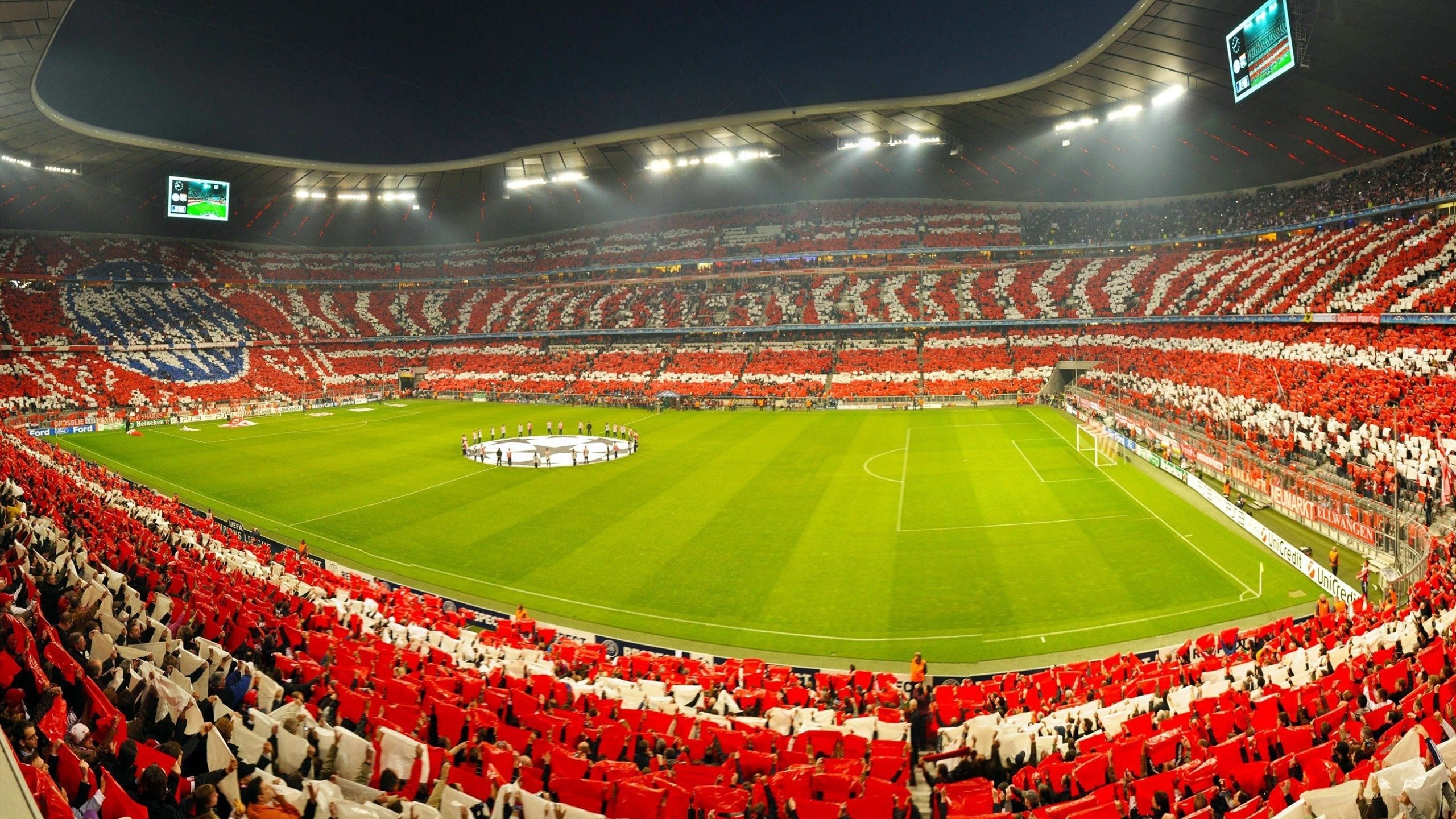 阿贾克斯喜获胜利,成功晋级淘汰赛,阿贾克斯比赛视频